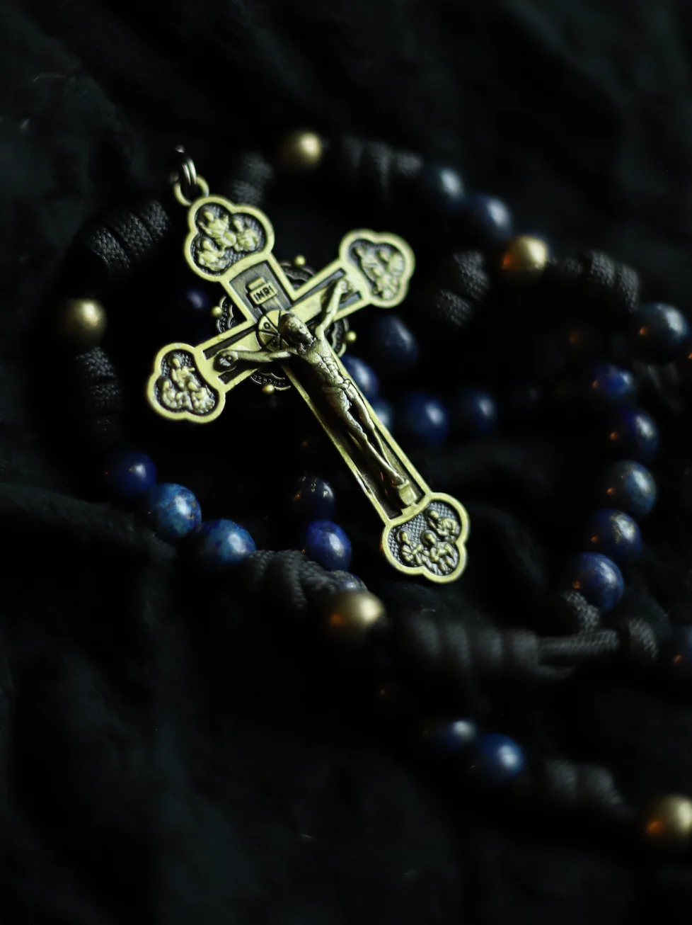 Limited Edition Apostolic Belt Rosary - Lapis Lazuli Stone and Brass - Image 6